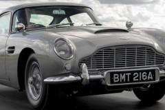 Aston Martin Works gives owners the chance to future-proof their classic cars with new major components (®Photo Max Earey)